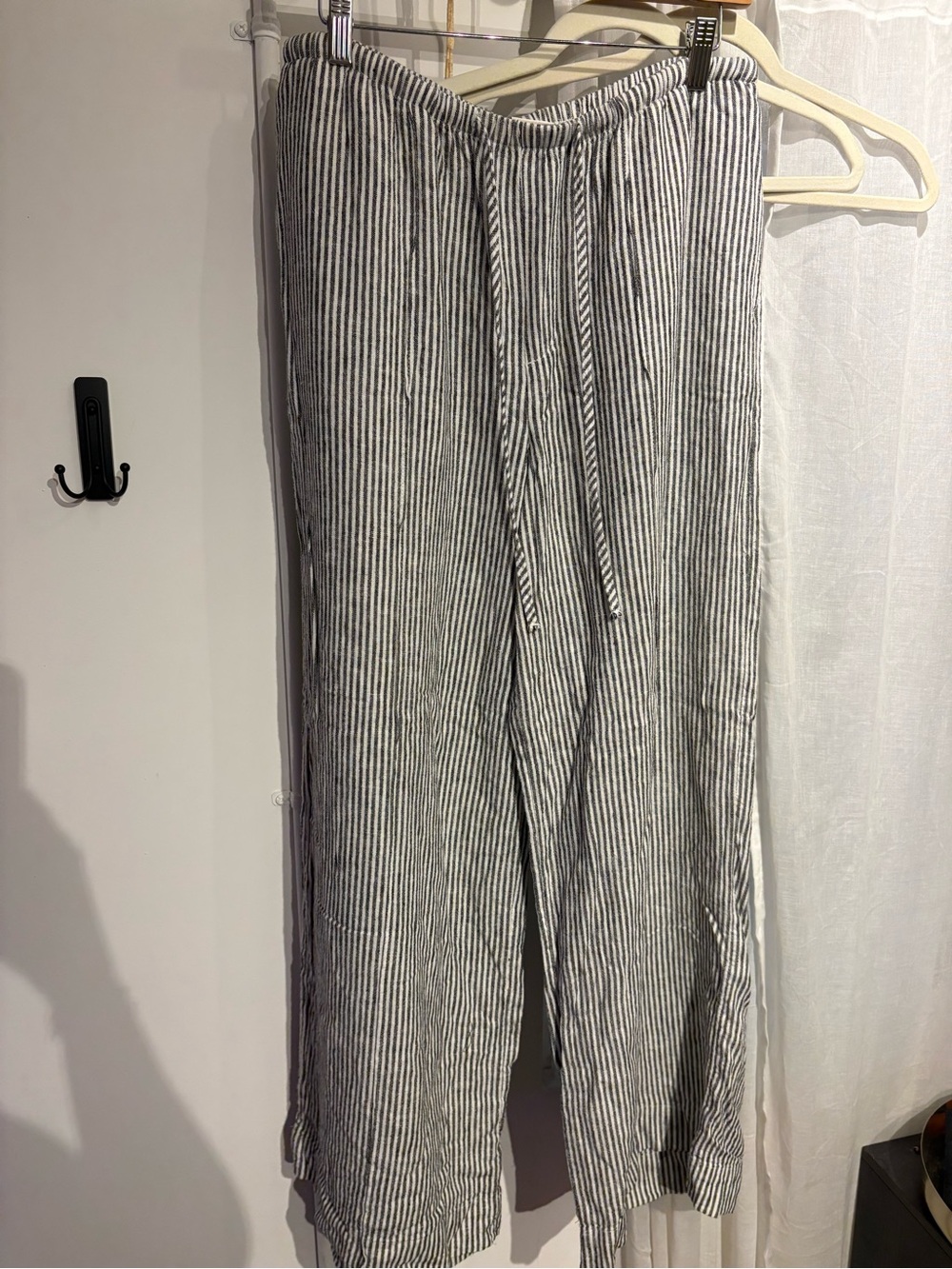 a new day Black and White Striped Men’s Jogger Pants